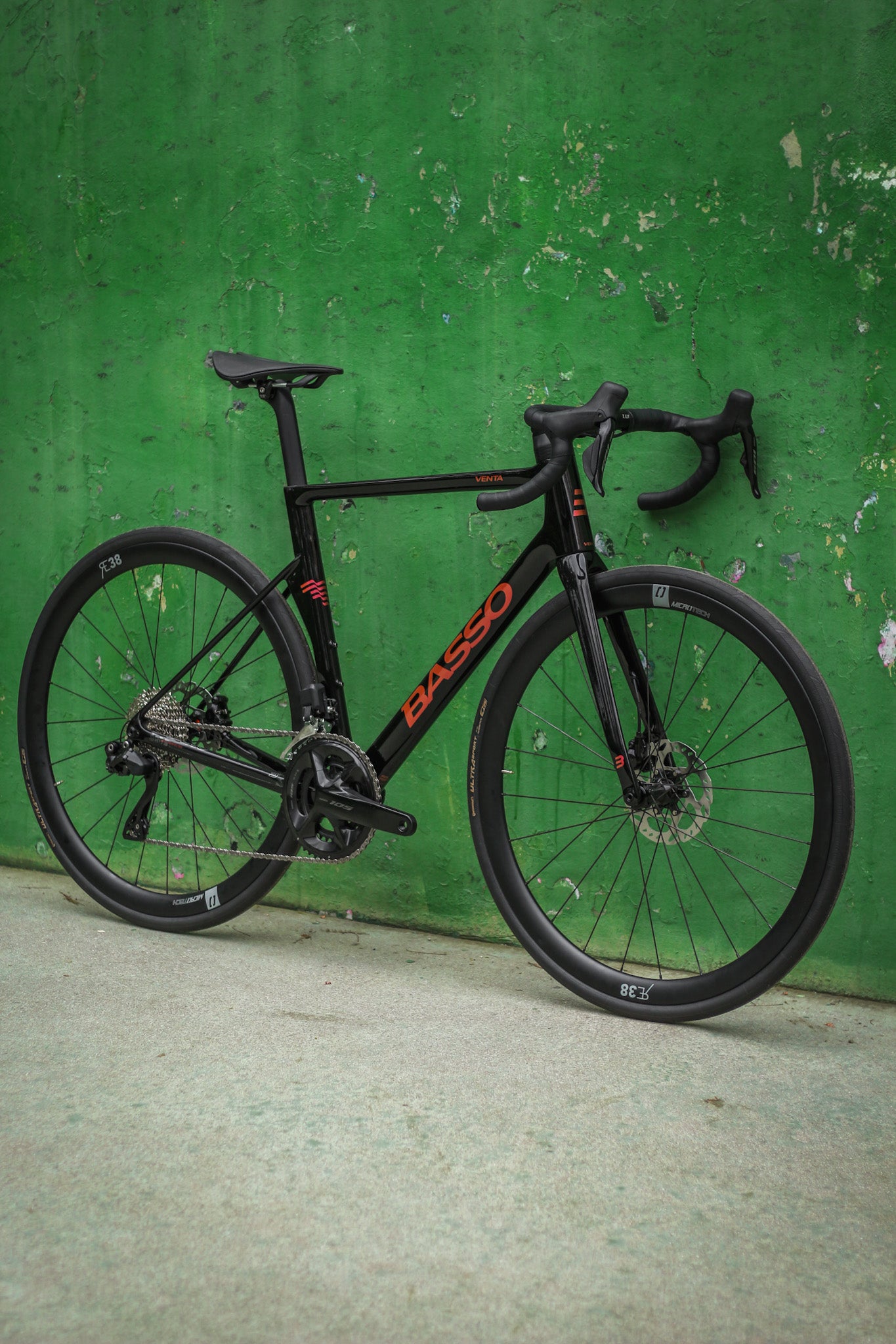 Basso Venta R Shimano 105 Di2