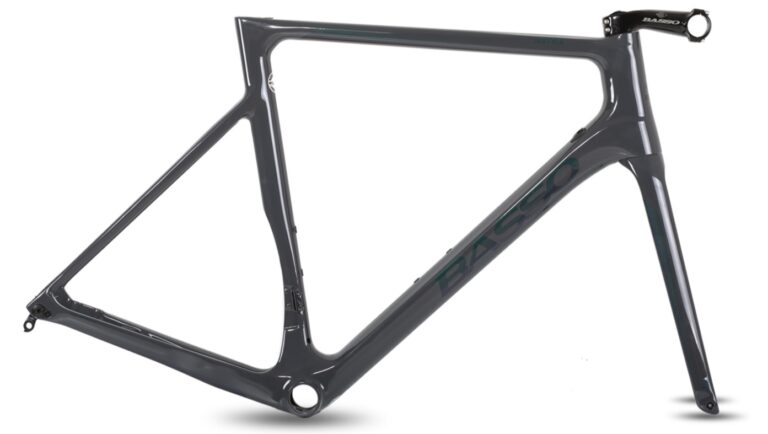 basso astra frame weight